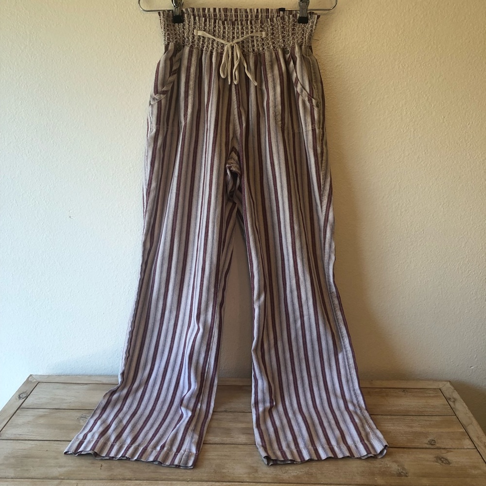 Ci Sono Wide Legged Red Striped Pants Size L